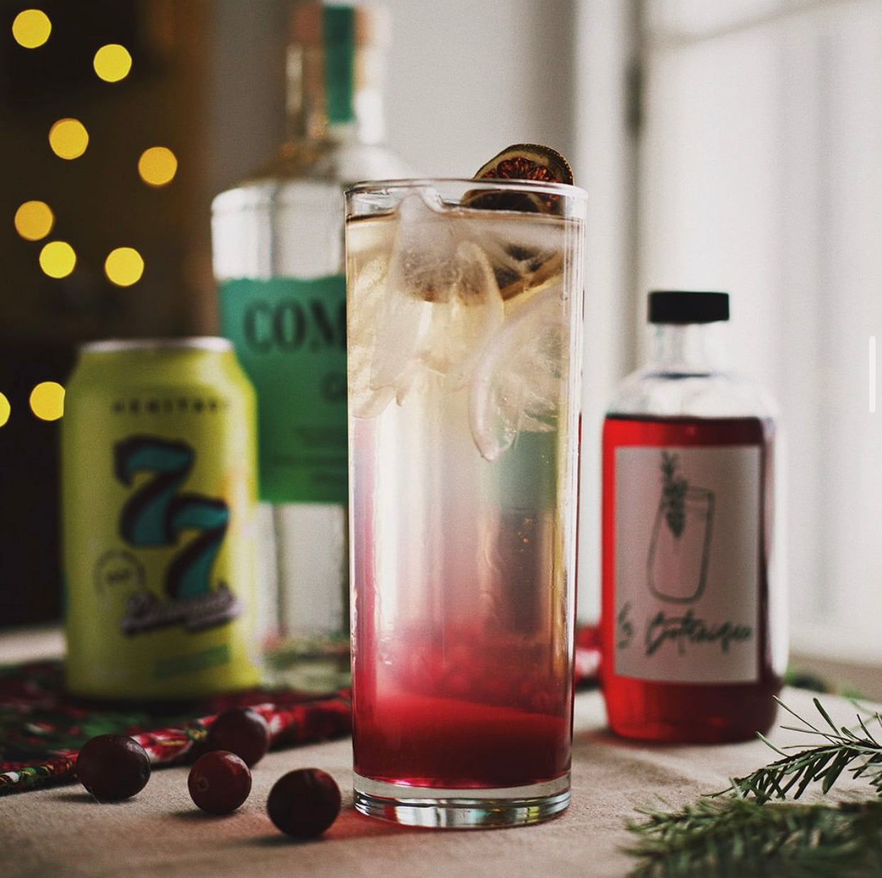 "From the Eastern Townships" cocktail box - 2 recipes; 12 cocktails